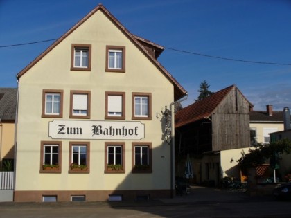 Фото: Gaststatte Pension &quot;Zum Bahnhof&quot;